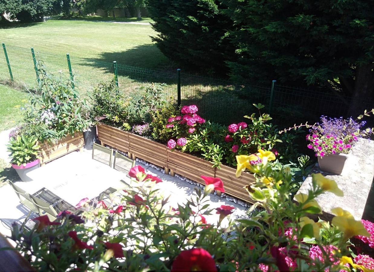 Gite Bressan Saint-Maurice-en-Riviere ภายนอก รูปภาพ